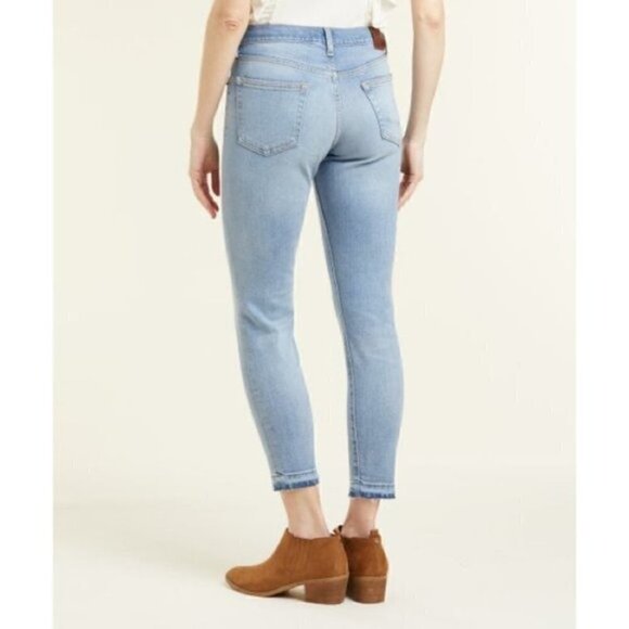 NEW FRYE Light Wash Skinny Cropped Jeans Size 25 Mid Rise Raw Hem - Picture 9 of 10